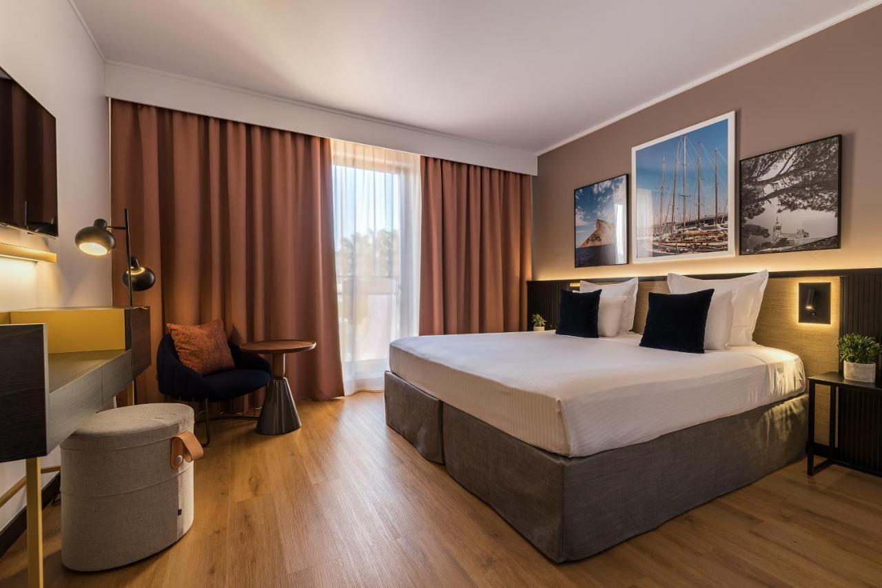 Hotel Massalia 4*